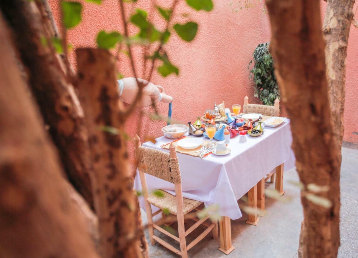 Dar Widad Bed & Breakfast Tajda Eksteriør bilde